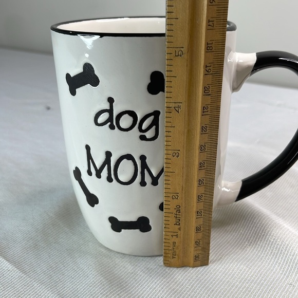Petrageous Designs Dog Mom Hand Crafted Mug Black White Embossed 12oz - Picture 6 of 8
